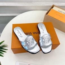 Louis Vuitton Slippers